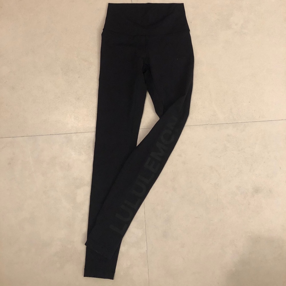 Lululemon leggings size 2
